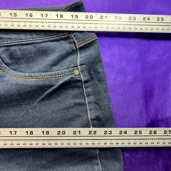 📌d. jeans 5 Pocket Skinny Plus Size Cotton Blend Jeans - Picture 7 of 16